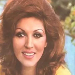 دانلود آهنگ تشنه ی چشماتم منو سیرابم کن ریمیکس مهستی